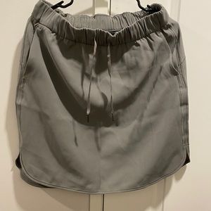 Lululemon on the fly skirt